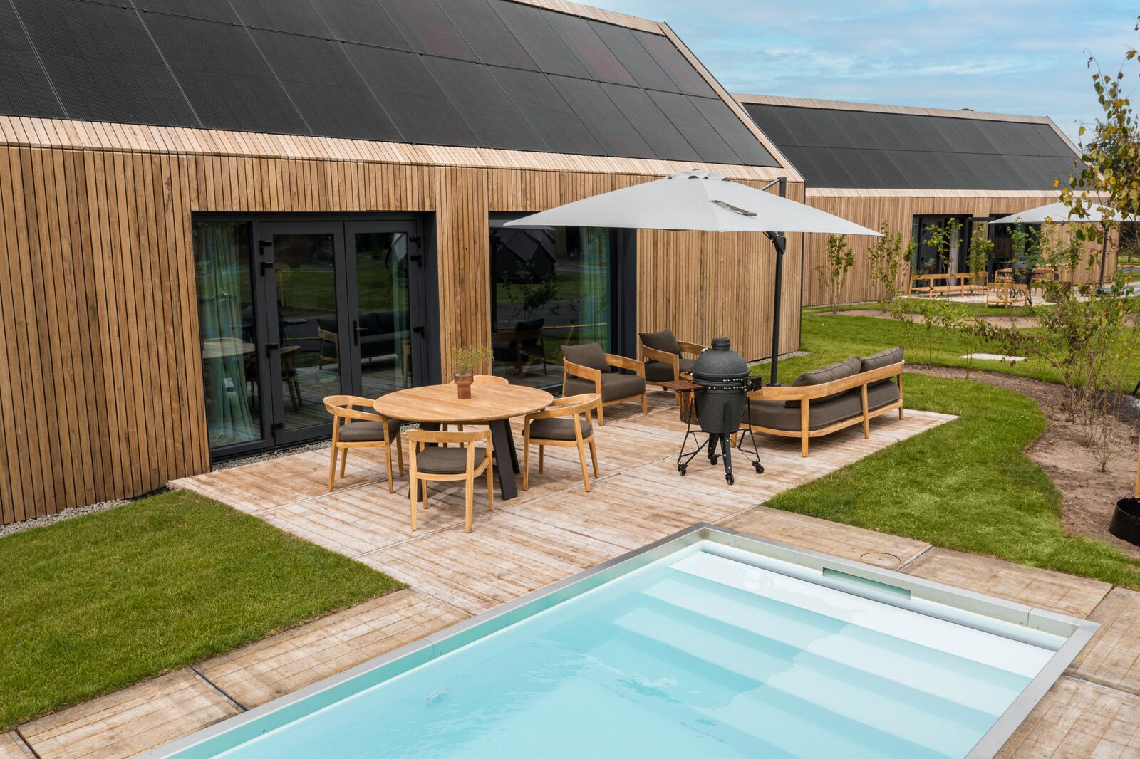 Help Green Boutique Make Swimming Sustainable