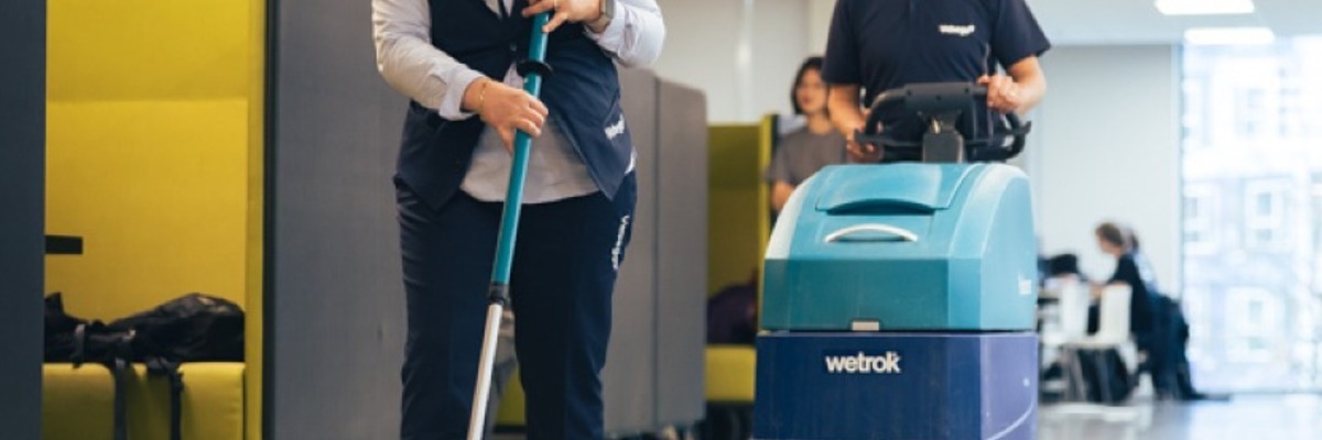 Configure the perfect cleaning trolley with Vebego