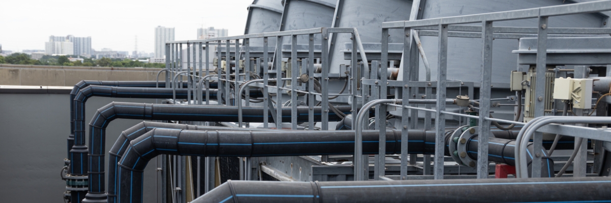 Thermal energy from cooling water